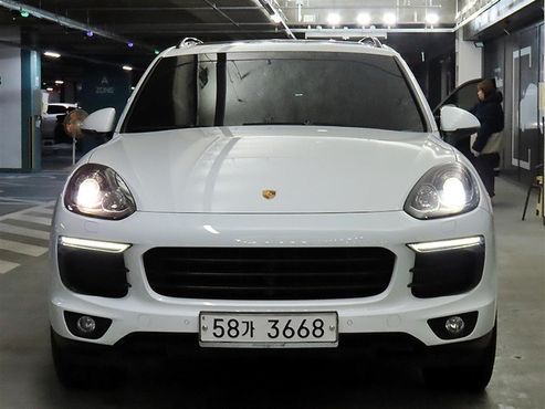 Porsche Cayenne 3.0 Diesel Platium Edition 958 — пробег 82 838 км — фото 2 из 5
