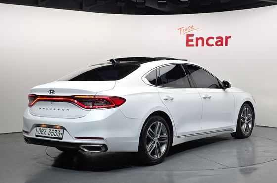 Hyundai Grandeur 2.4 Premium — пробег 134 344 км — фото 2 из 5