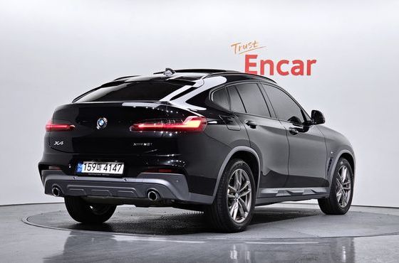 BMW X4 xDrive20i M Sports X Onlile Exclusive Edition — пробег 52 375 км — фото 2 из 5