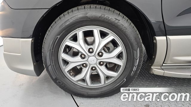 Hyundai Starex из Кореи Encar