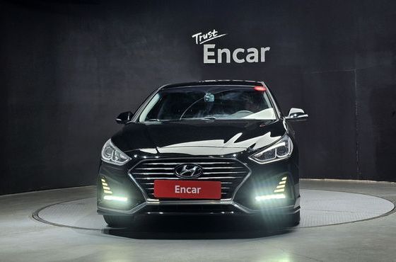 Hyundai Sonata 2.0 Smart — пробег 178 593 км — фото 3 из 5