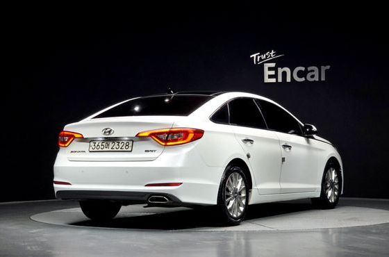 Hyundai Sonata 1.7 Diesel Smart — пробег 180 107 км — фото 2 из 5