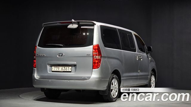 Hyundai Starex 11-Seater Wagon Modern — пробег 116 294 км — фото 2 из 5