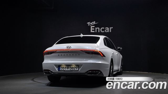 Hyundai Grandeur из Кореи Encar