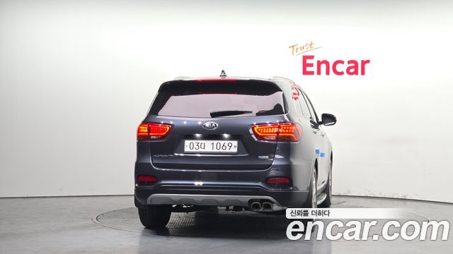 Kia Sorento из Кореи Encar