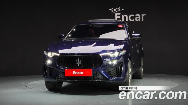 Maserati Levante из Кореи Encar