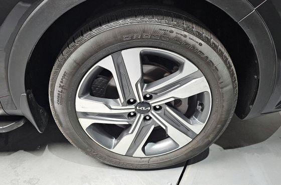 Kia Sorento HEV 1.6 2WD Signature — пробег 25 684 км — фото 5 из 5