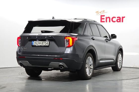 Ford Explorer 2.3 LimIted 4WD — пробег 53 109 км — фото 2 из 5