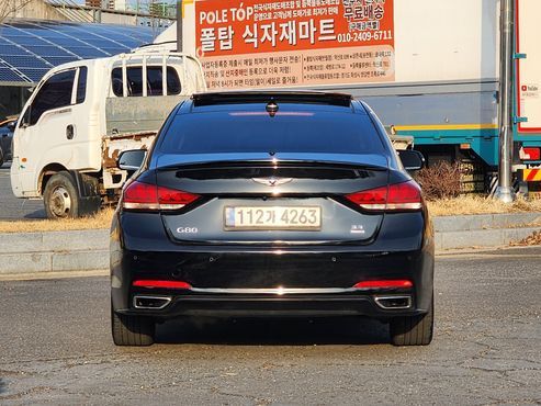 Hyundai Genesis G330 Premium AWD — пробег 181 200 км — фото 3 из 5