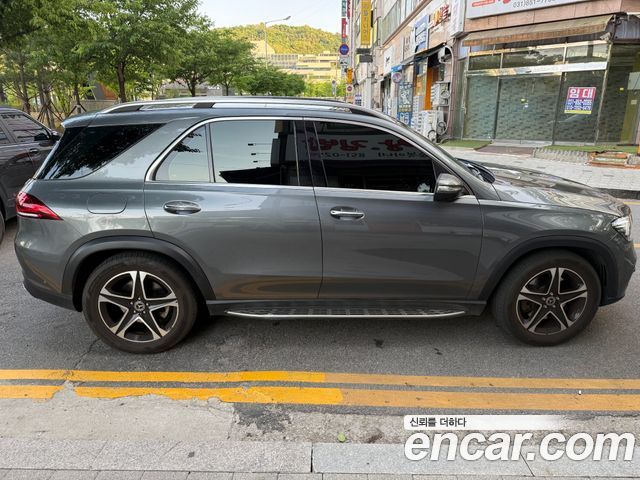 Mercedes-Benz GLE-Class GLE350e 4MATIC — пробег 76 500 км — фото 3 из 5