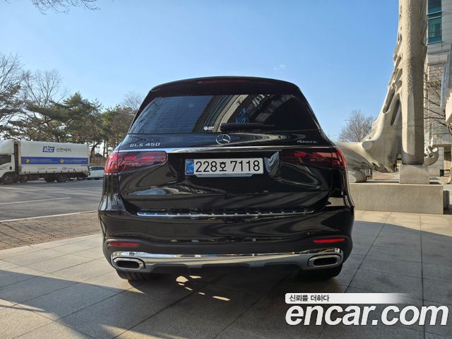 Mercedes-Benz GLS-Class GLS450 4MATIC — пробег 9 000 км — фото 4 из 5