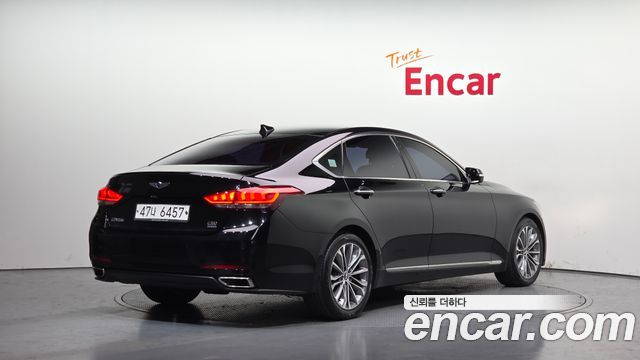 Hyundai Genesis из Кореи Encar