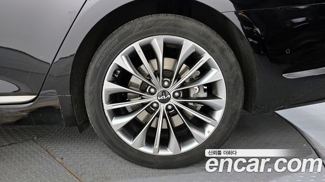 Kia K9 из Кореи Encar