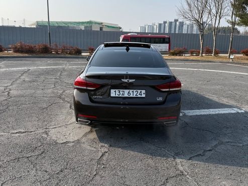 Hyundai Genesis G380 Finest Edition AWD — пробег 238 417 км — фото 4 из 5