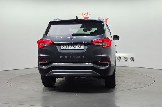 Ssangyong Rexton Diesel 2.2 4WD Majesty Special — пробег 54 104 км — фото 4 из 5