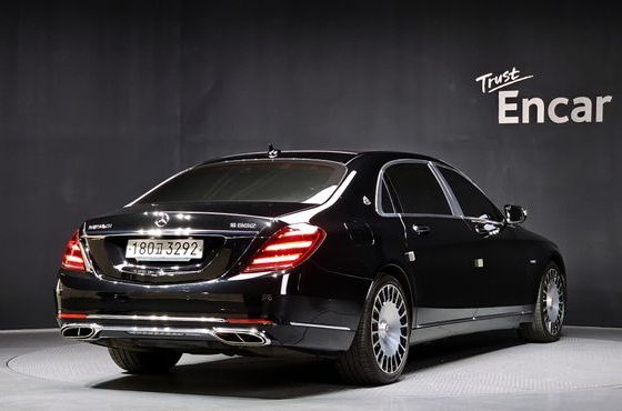 Mercedes-Benz S-Class Maybach S560 4MATIC — пробег 101 296 км — фото 2 из 5
