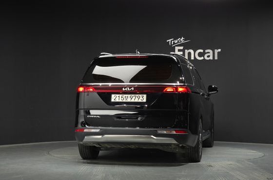 Kia Carnival Gasoline 9-Seater Signature — пробег 19 198 км — фото 4 из 5