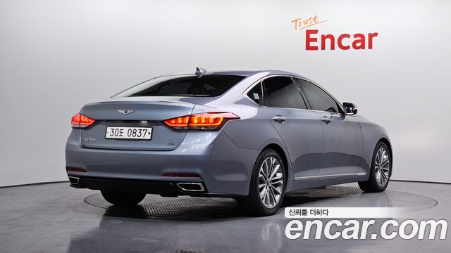Hyundai Genesis из Кореи Encar