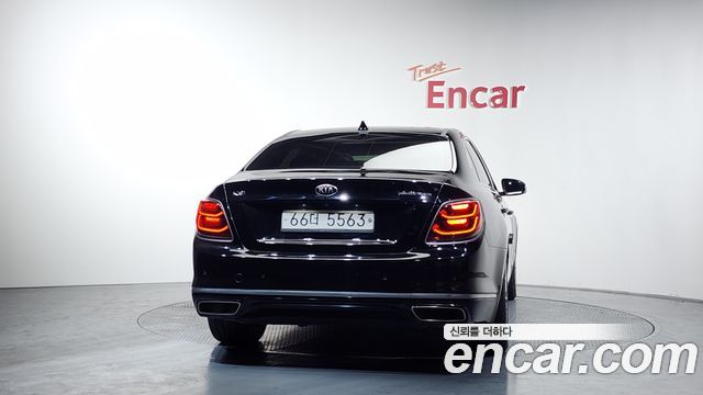 Kia K9 из Кореи Encar