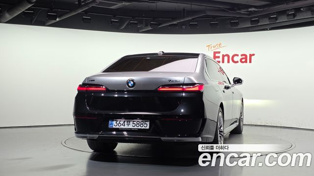 BMW 7-Series из Кореи Encar