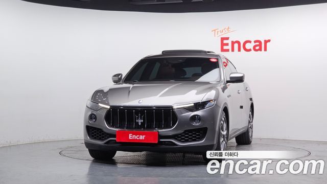 Maserati Levante из Кореи Encar