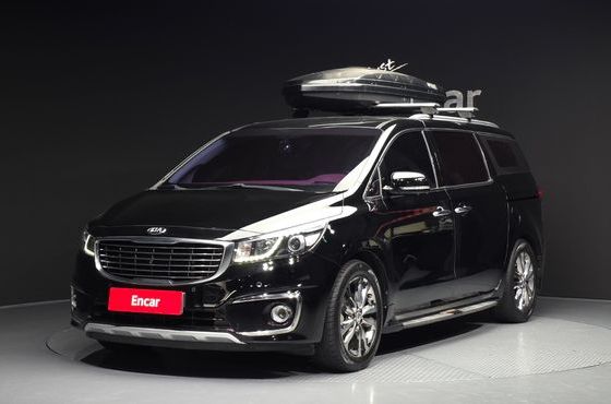 Kia Carnival 9-seater Prestige — пробег 84 679 км — фото 1 из 5