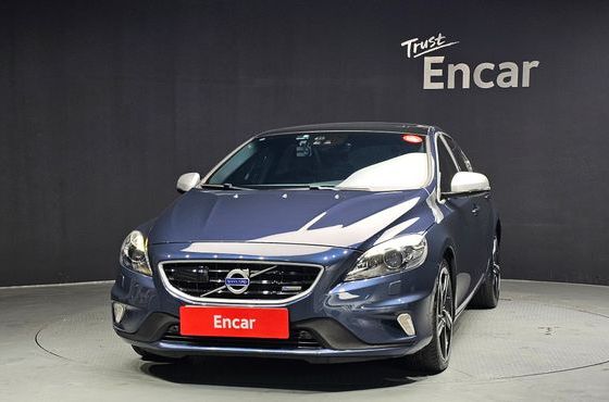 Volvo V40 T5 2nd — пробег 53 471 км — фото 3 из 5