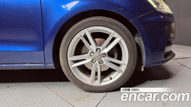 Audi A1 из Кореи Encar