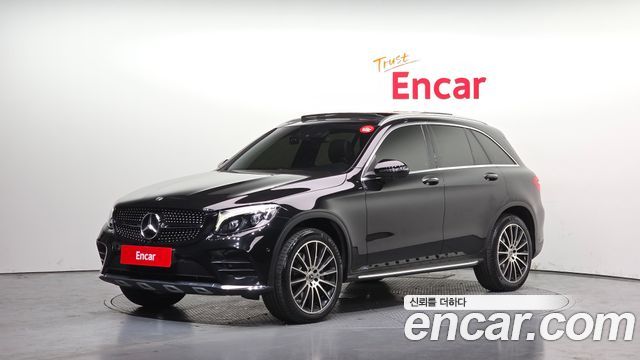 Mercedes-Benz GLC-Class GLC300 4MATIC AMG Line — пробег 91 393 км — фото 1 из 5
