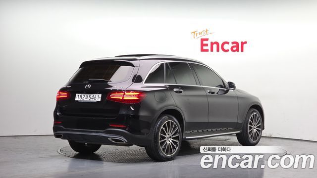 Mercedes-Benz GLC-Class GLC300 4MATIC AMG Line — пробег 91 393 км — фото 2 из 5