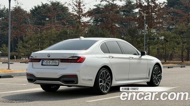 BMW 7-Series 740d xDrive M Sport — пробег 108 622 км — фото 2 из 5