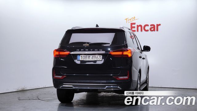 Ssangyong Rexton из Кореи Encar
