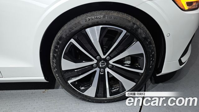 Volvo S60 из Кореи Encar