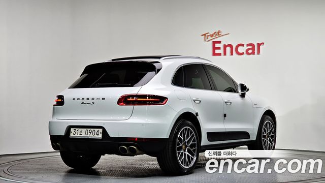 Porsche Macan из Кореи Encar