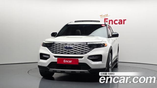 Ford Explorer 3.0 Platinum 4WD — пробег 106 784 км — фото 3 из 5