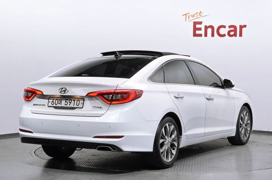 Hyundai Sonata 2.0 Premium — пробег 118 078 км — фото 2 из 5