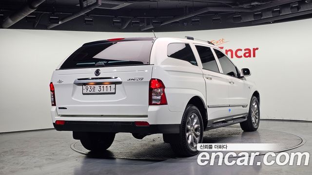 Ssangyong KORANDO Adventure 60th Edition 4WD — пробег 101 892 км — фото 2 из 5