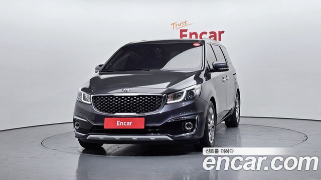 Kia Carnival 7-seater Limousine Magic Space — пробег 146 951 км — фото 3 из 5
