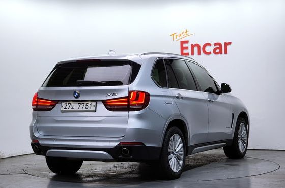 BMW X5 xDrive 30d — пробег 253 364 км — фото 2 из 5