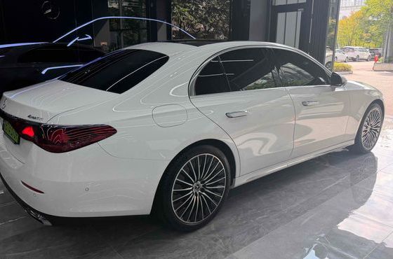 Mercedes-Benz E-Class E450 4MATIC Exclusive — пробег 9 000 км — фото 3 из 5