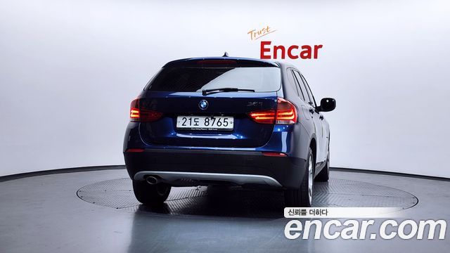 BMW X1 xDrive 20d — пробег 157 977 км — фото 4 из 5