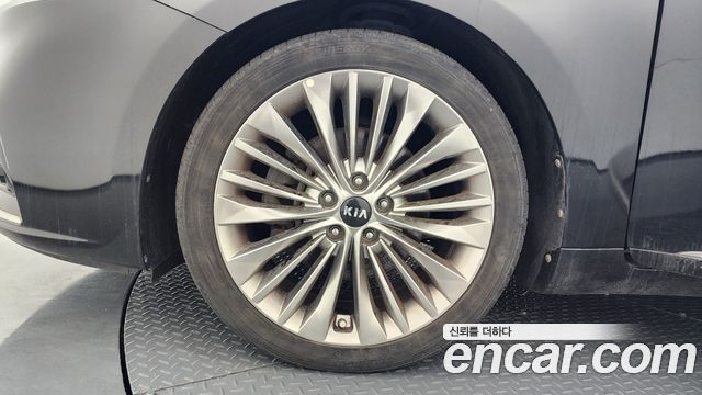 Kia K7 из Кореи Encar
