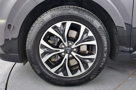 Kia Carnival Gasoline 9-Seater Signature — пробег 80 105 км — фото 5 из 5