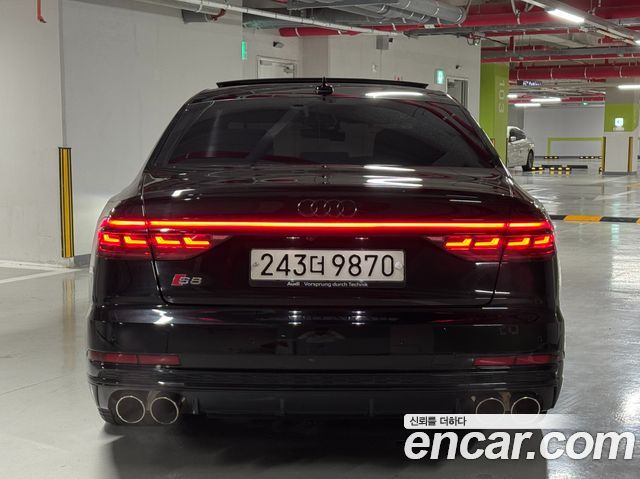 Audi S8 из Кореи Encar