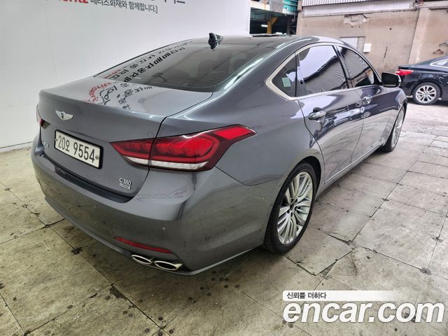 Hyundai Genesis из Кореи Encar