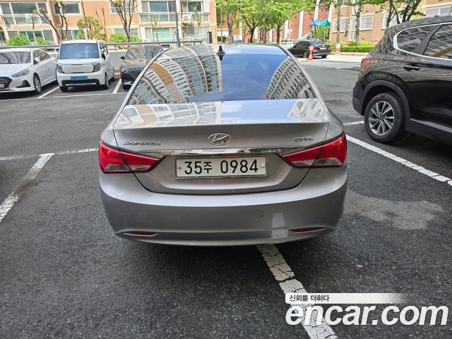 Hyundai Sonata CVVL Smart — пробег 193 656 км — фото 4 из 5