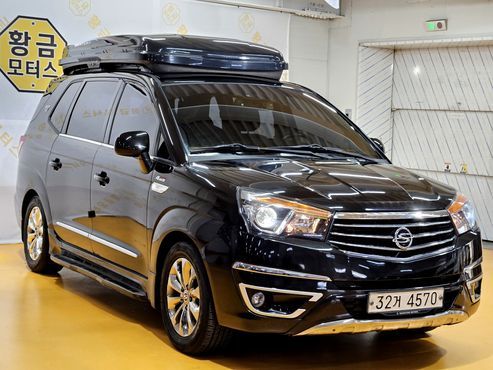 Ssangyong KORANDO 4WD Outdoor Edition 9-seater — пробег 130 790 км — фото 3 из 5