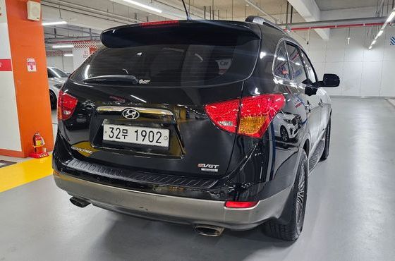 Hyundai Veracruz Diesel 4WD Exclusive Special — пробег 273 372 км — фото 4 из 5