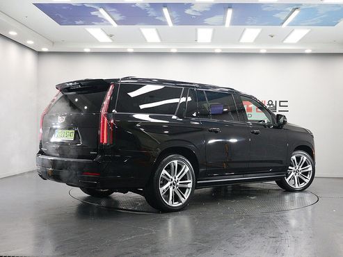 Cadillac Escalade 6.2 ESV ESV Sports Platinum — пробег 1 580 км — фото 4 из 5