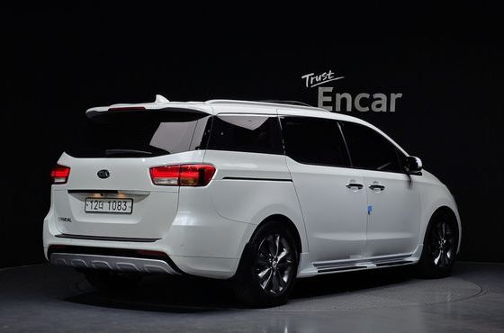 Kia Carnival 9-seater Noblesse — пробег 116 166 км — фото 2 из 5